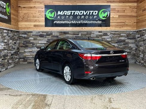 Used 2013 Lexus ES 350 w/ Premium Pkg FWD image 8