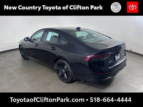 Used 2024 Honda Accord Sport image 5