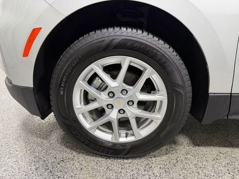 Used 2022 Chevrolet Equinox LT image 26