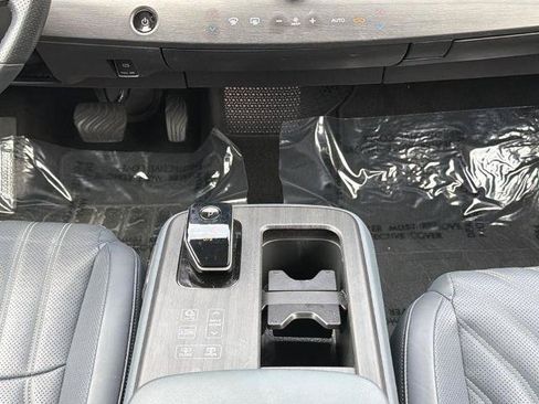 Certified 2023 Nissan Ariya AWD/4WD image 4