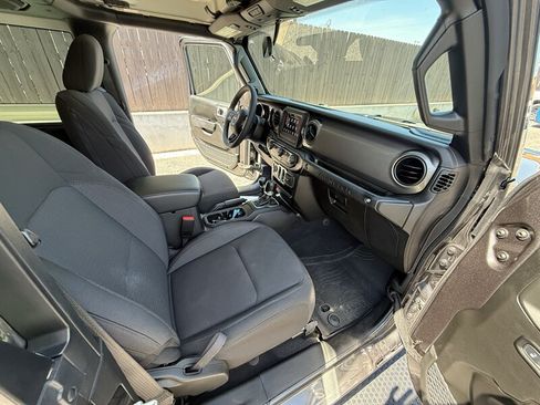 Used 2023 Jeep Wrangler Sport AWD/4WD image 28