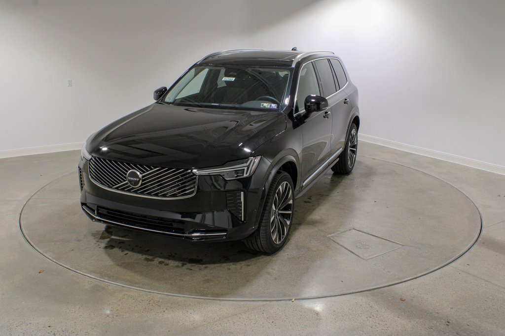 Used 2026 Volvo XC90 B6 Plus w/ Protection Package AWD/4WD image 1