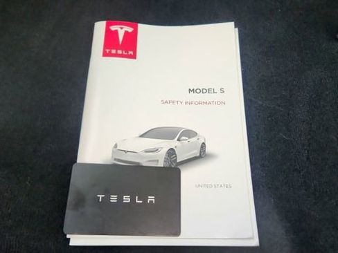 Used 2021 Tesla Model S Plaid image 62