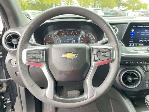 Used 2022 Chevrolet Blazer LT image 15