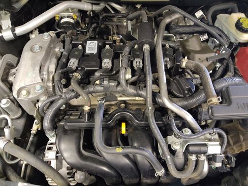 Used 2021 Nissan Sentra SR w/ SR Premium Package FWD image 30