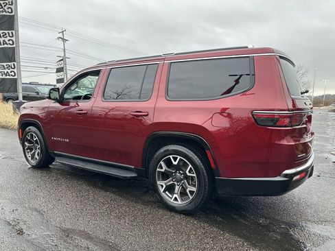 Used 2023 Jeep Wagoneer Series III w/ Preferred Equipment Group image 10