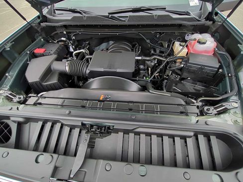 New 2026 Chevrolet Silverado 2500 LTZ w/ LTZ Convenience Package AWD/4WD image 28