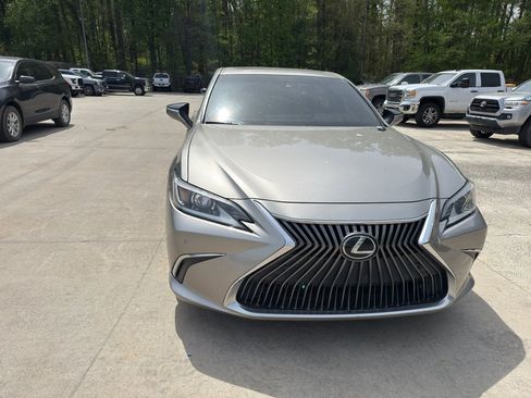 Used 2021 Lexus ES 350 w/ Premium Package image 2