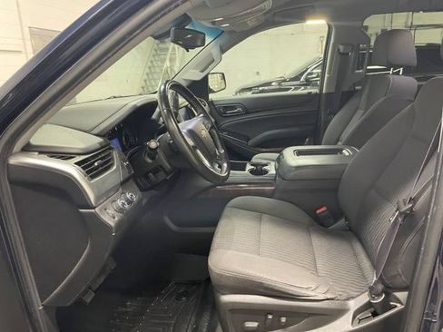 Used 2017 Chevrolet Suburban LS AWD/4WD image 10