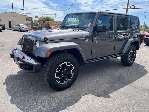 Used 2016 Jeep Wrangler Unlimited Rubicon AWD/4WD image 10