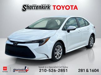 Used 2026 Toyota Corolla LE video 1
