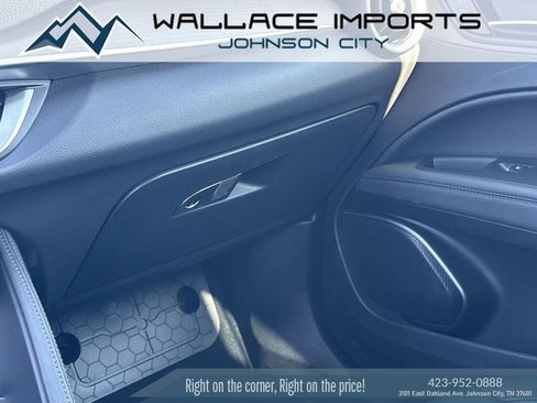 Used 2023 Alfa Romeo Stelvio Ti image 22