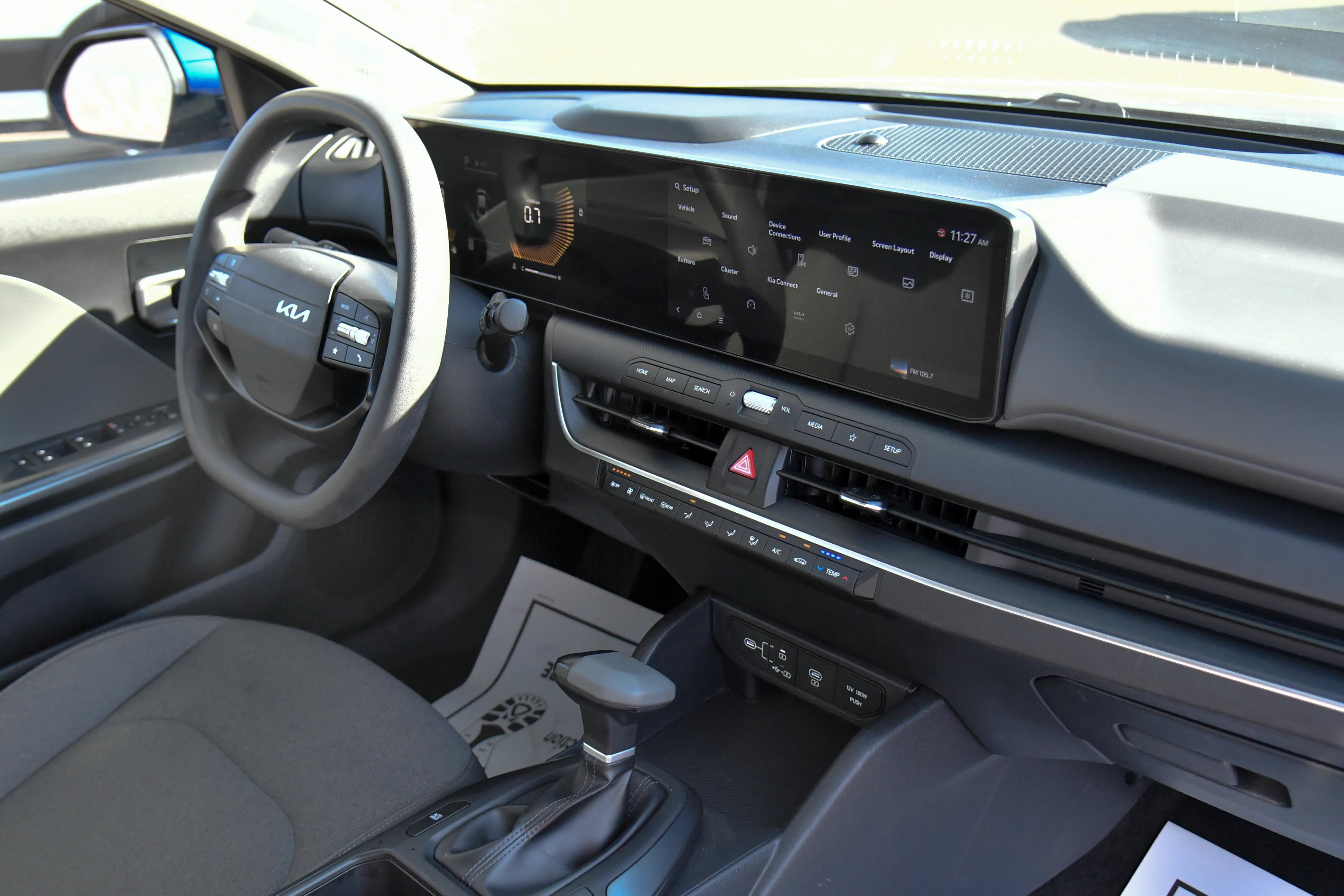 Used 2025 Kia K4 FWD image 43