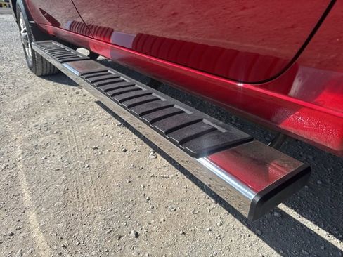 Used 2024 Chevrolet Silverado 2500 LT w/ Convenience Package image 11