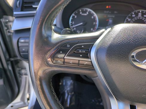 Used 2019 INFINITI QX50 Luxe w/ Navigation Package image 18