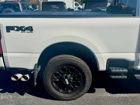 Certified 2024 Ford F250 Lariat w/ Lariat Ultimate Package image 5