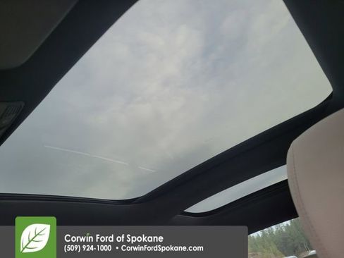 Used 2019 Mercedes-Benz E 300 4MATIC image 37