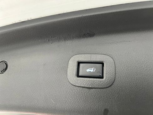 Used 2024 INFINITI QX80 Luxe image 46