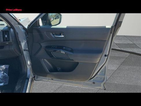 New 2026 Nissan Pathfinder Platinum w/ Cargo Package FWD image 44