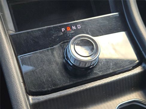 Certified 2024 Jeep Grand Cherokee Altitude image 35