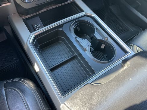 Used 2019 Ford F250 Lariat image 30