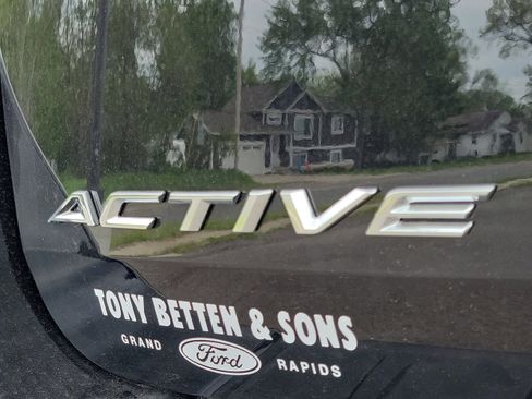New 2026 Ford Explorer Active w/ Active Comfort Package AWD/4WD image 14