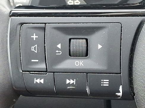 Certified 2023 Nissan Rogue SL w/ SL Premium Package image 24