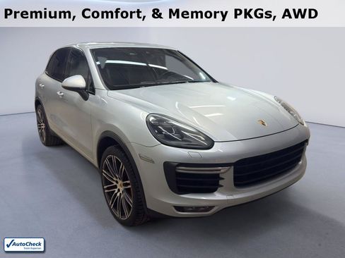 Used 2016 Porsche Cayenne Turbo AWD/4WD image 1