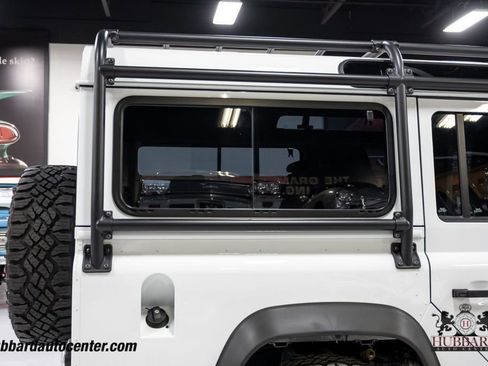 Used 1993 Land Rover Defender 110 image 40