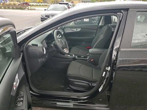 Certified 2024 Kia Forte LX image 11