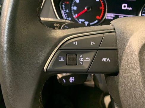 Used 2022 Audi Q5 2.0T Premium image 22