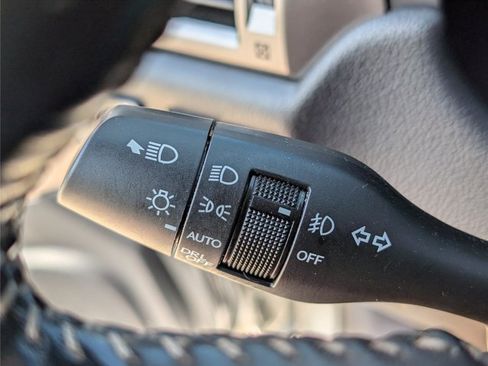 Used 2022 Lexus GX 460 Luxury w/ Sport Design Package AWD/4WD image 65