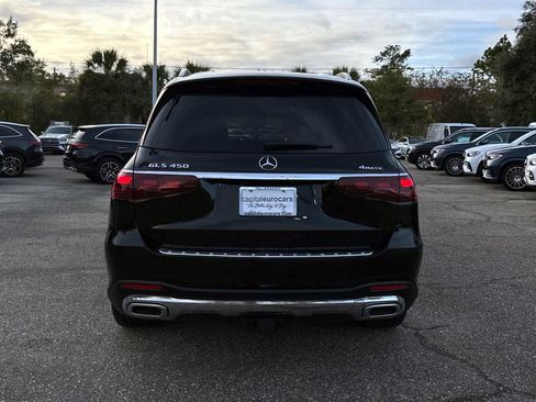Certified 2025 Mercedes-Benz GLS 450 4MATIC image 4
