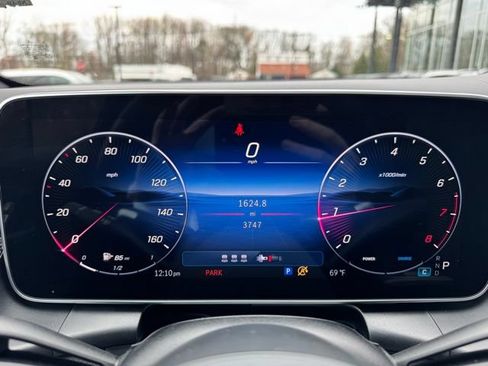 Used 2026 Mercedes-Benz GLC 300 4MATIC image 24