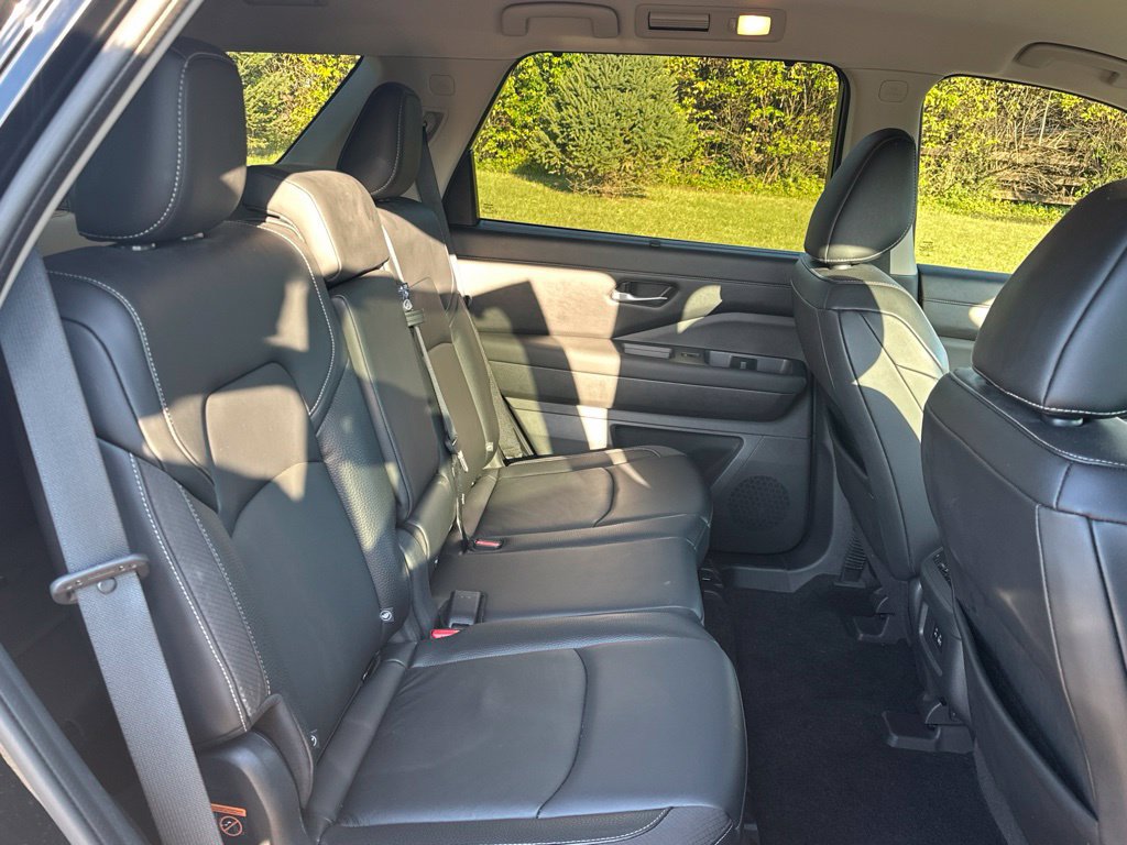 Used 2022 Nissan Pathfinder SL w/ Cargo Package FWD image 22