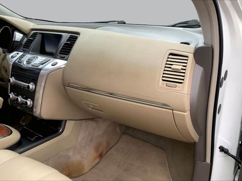Used 2011 Nissan Murano LE w/ Navigation Pkg FWD image 18