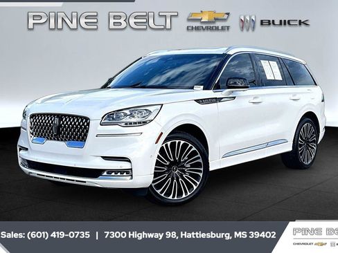 Used 2023 Lincoln Aviator Black Label w/ Dynamic Handling Package AWD/4WD image 10