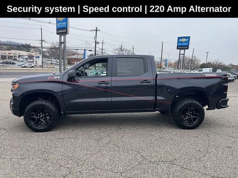 Used 2023 Chevrolet Silverado 1500 Custom Trail Boss image 4