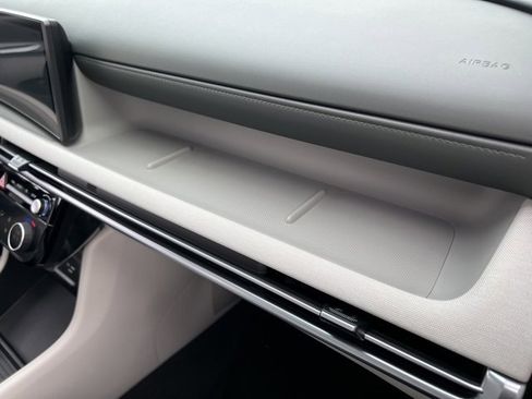 New 2026 Hyundai Tucson Limited image 38