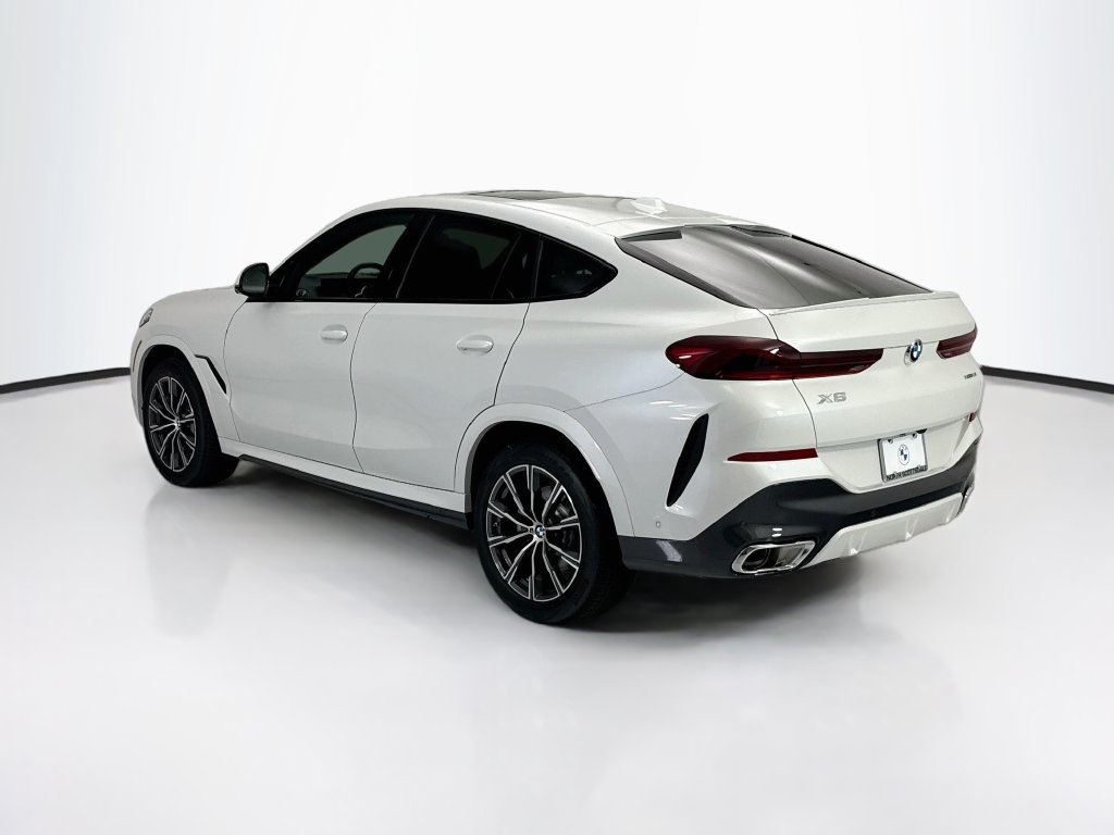 New 2027 BMW X6 xDrive40i w/ Climate Comfort Package AWD/4WD image 7
