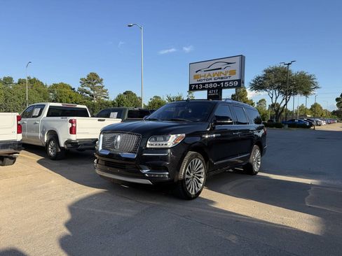 Used 2019 Lincoln Navigator Reserve AWD/4WD image 47
