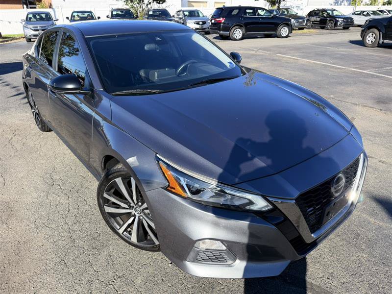 Used 2021 Nissan Altima 2.5 SR w/ SR Premium Package FWD image 4