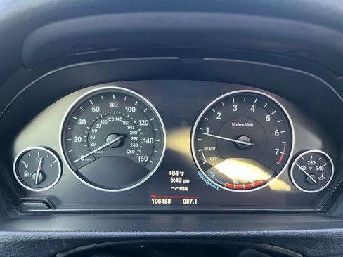 Used 2014 BMW 328i Gran Turismo xDrive image 37