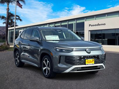 New 2026 Volkswagen Tiguan SE
