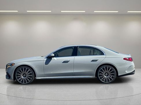 New 2025 Mercedes-Benz E 350 4MATIC Sedan image 7