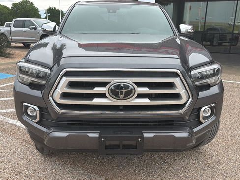 Used 2023 Toyota Tacoma Limited image 8