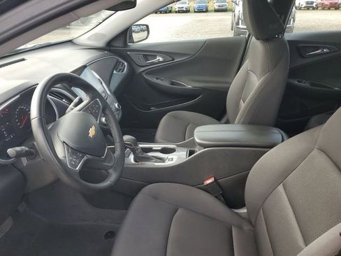 Used 2024 Chevrolet Malibu LT w/ Midnight Edition FWD image 11