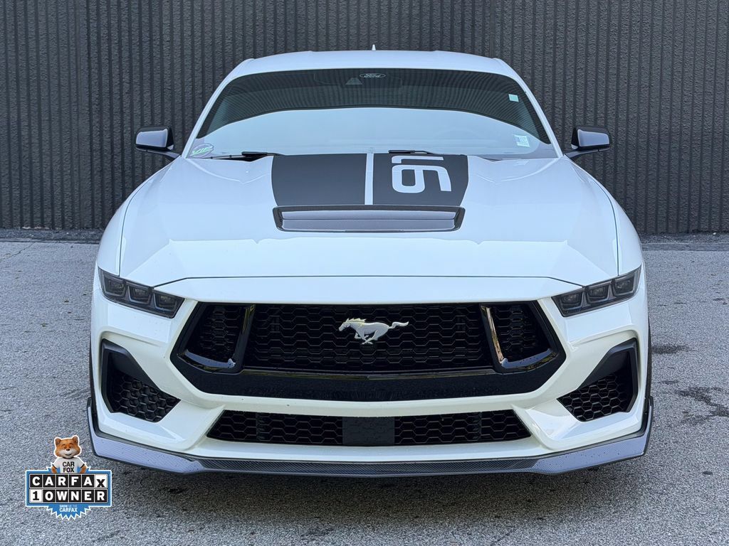Used 2025 Ford Mustang GT Premium w/ GT Performance Package RWD image 4