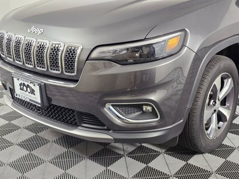 Used 2022 Jeep Cherokee Limited image 10