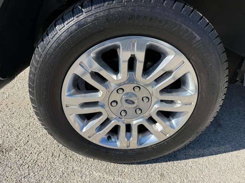 Used 2014 Ford Expedition EL Limited w/ Equipment Group 301A AWD/4WD image 20